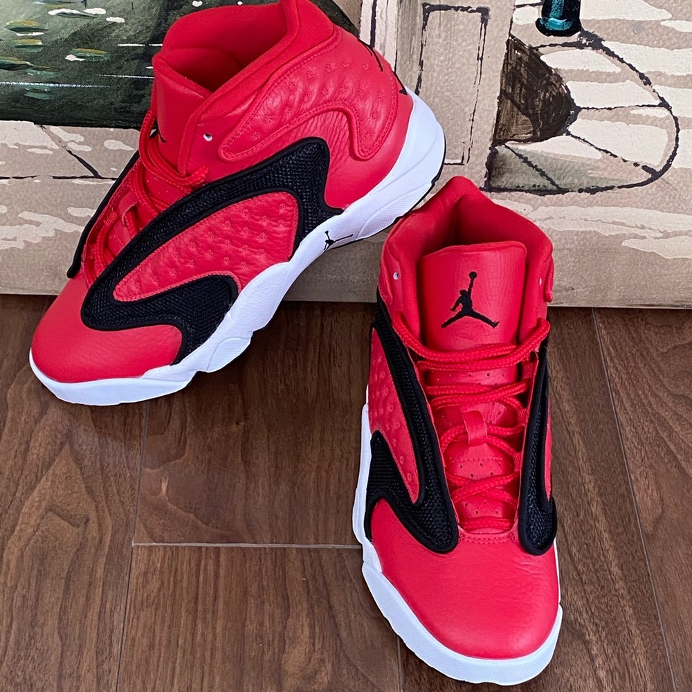 Jordan Air Jordan OG Womens Shoes